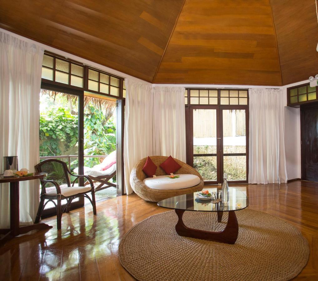 Mandala Spa & Resort Villas Manoc-Manoc Exterior photo
